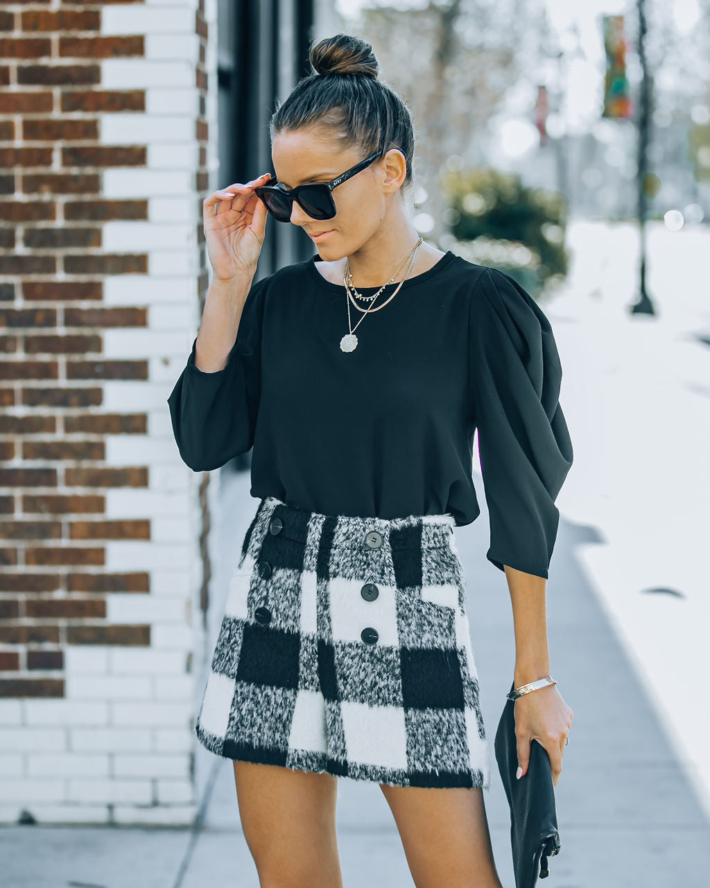 Flavia High Rise Pocketed Plaid Shorts - Black
